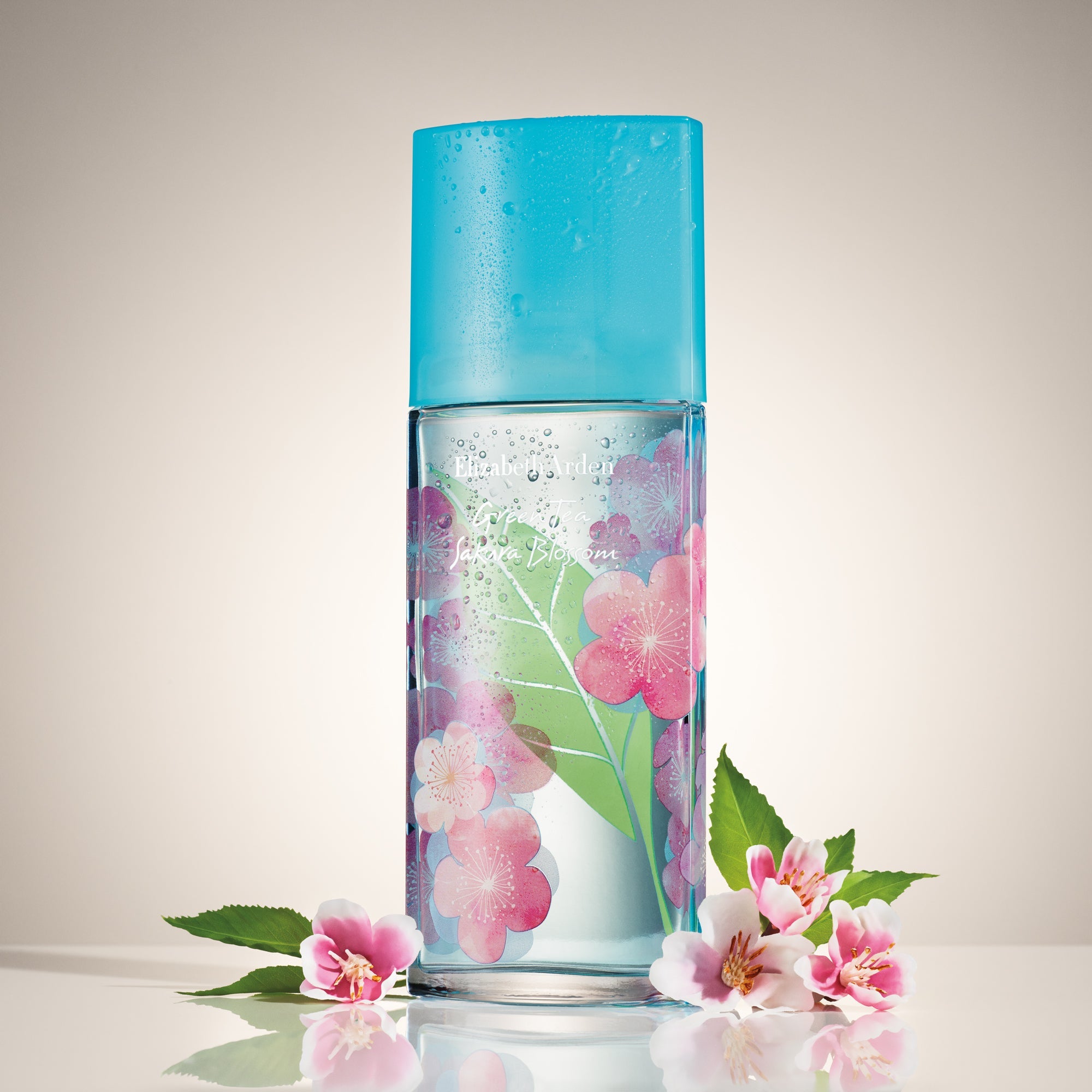 Green Tea Sakura Cherry Blossom Fragrance Spray | Elizabeth Arden UK
